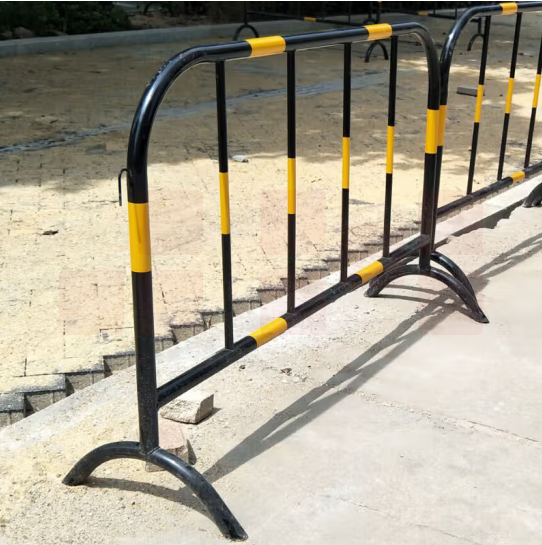 施工铁马围栏 警示防护栏  移动临时隔离栏  黑黄相间 1.5M*2M  货号：LJ