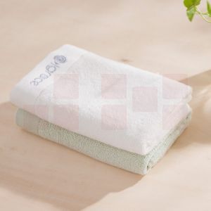 洁丽雅（Grace） 6413A 竹纤维绣花美容面巾 720*330mm 白色