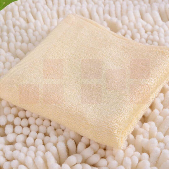 洁玉   小方巾  浅咖色 35*35（含绣字）