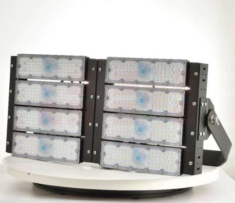 亚明投光灯    480W 5700K货期一周  货号：JC