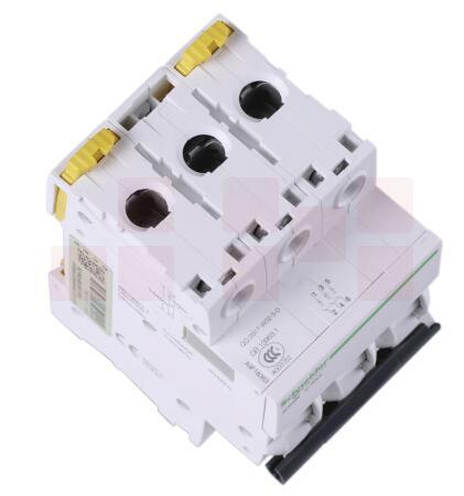 施耐德     小型断路器   iC65N 3P C2A